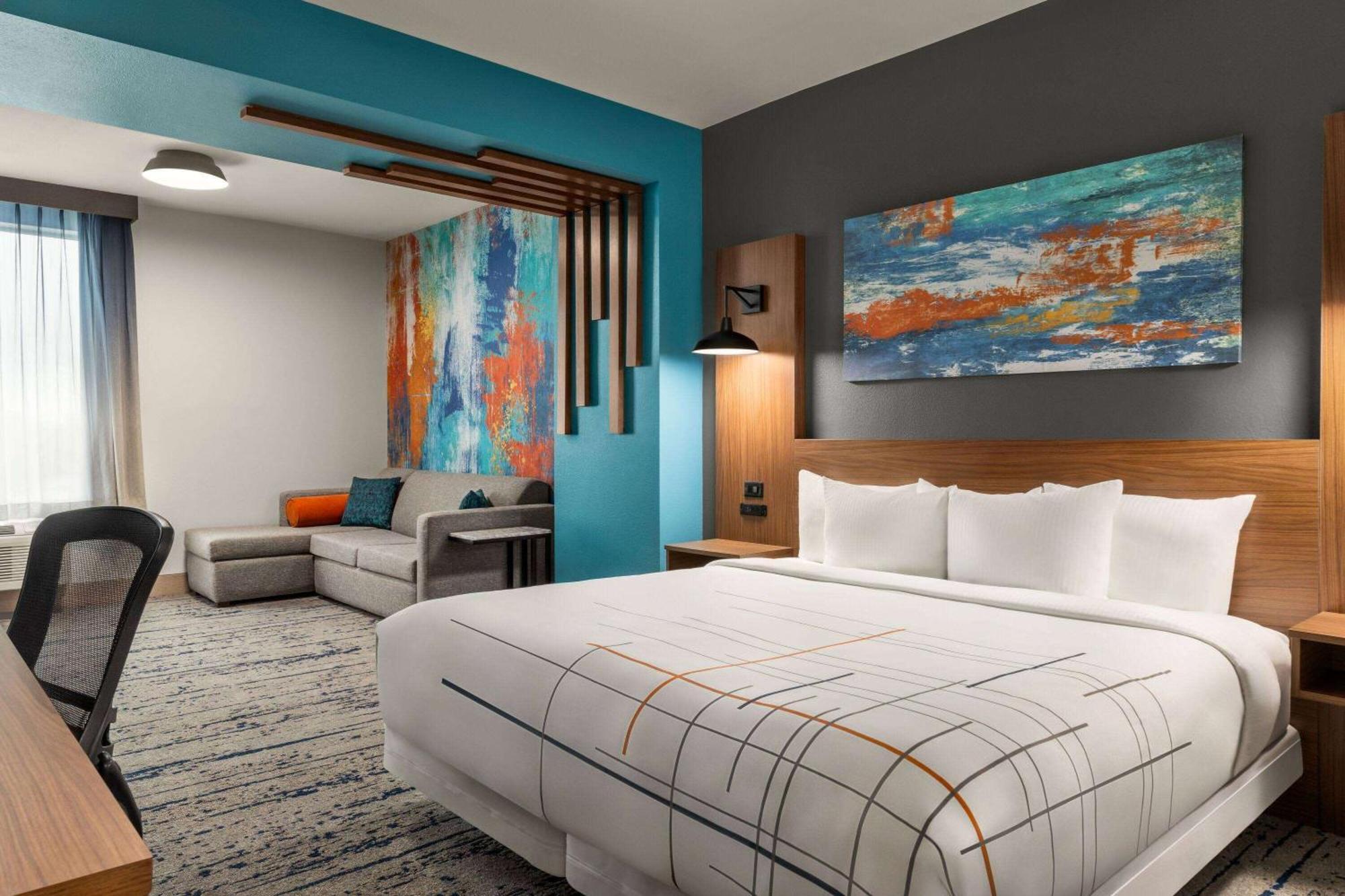 La Quinta Inn & Suites By Wyndham Austin South מראה חיצוני תמונה
