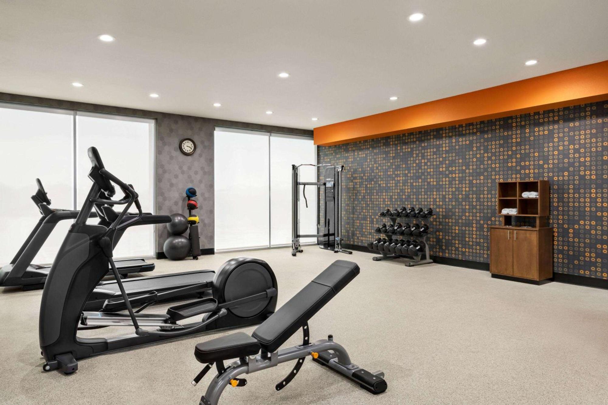 La Quinta Inn & Suites By Wyndham Austin South מראה חיצוני תמונה