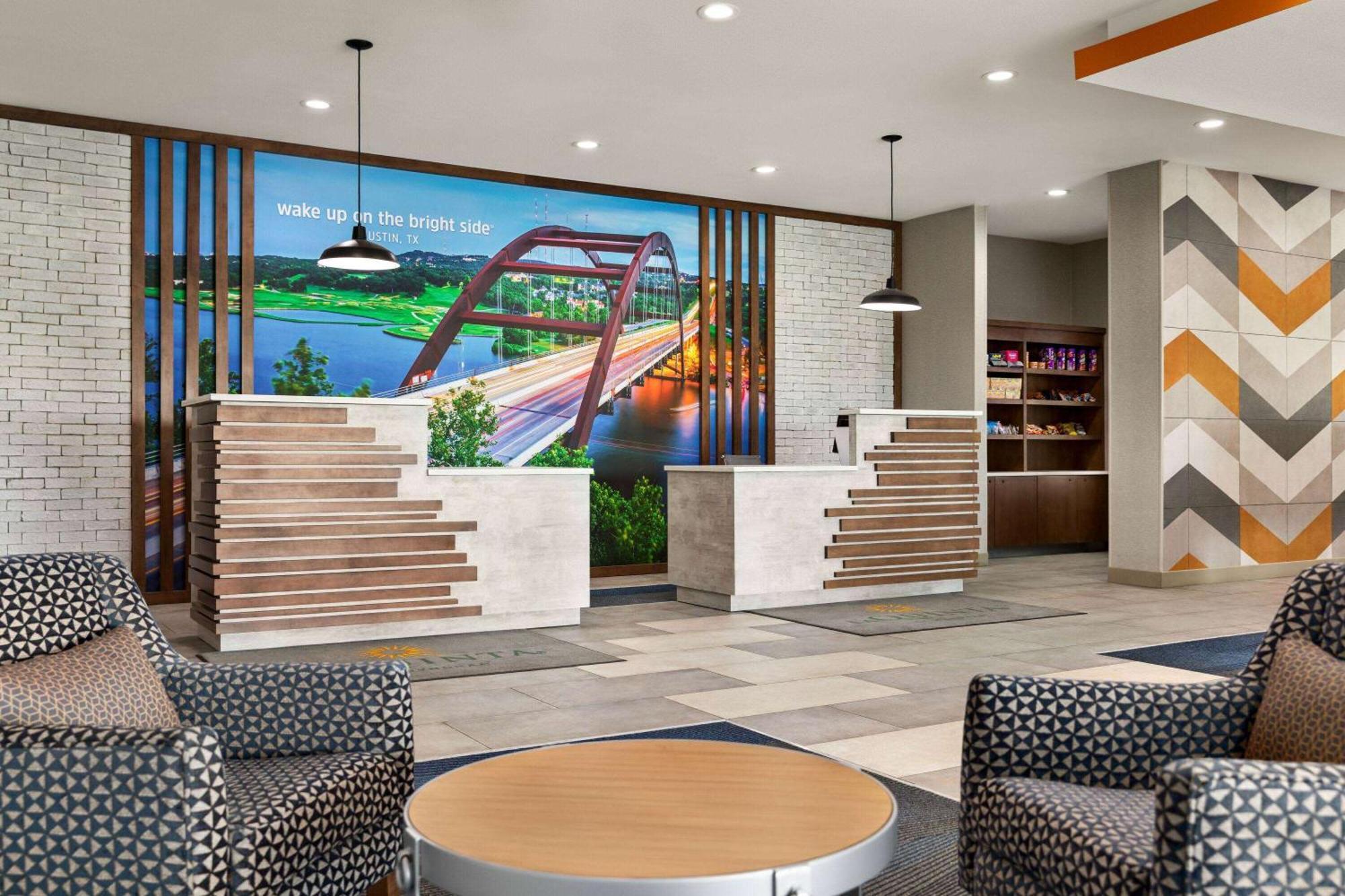 La Quinta Inn & Suites By Wyndham Austin South מראה חיצוני תמונה